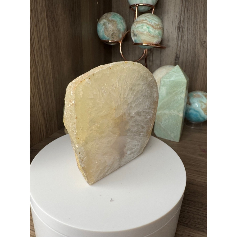 Crystal Agate Slice Geode - Picture 3 of 7